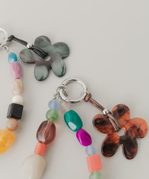 SMELLY / スメリー キーホルダー・ストラップ | フラワーモチーフカラフルキーチェーン | 詳細1