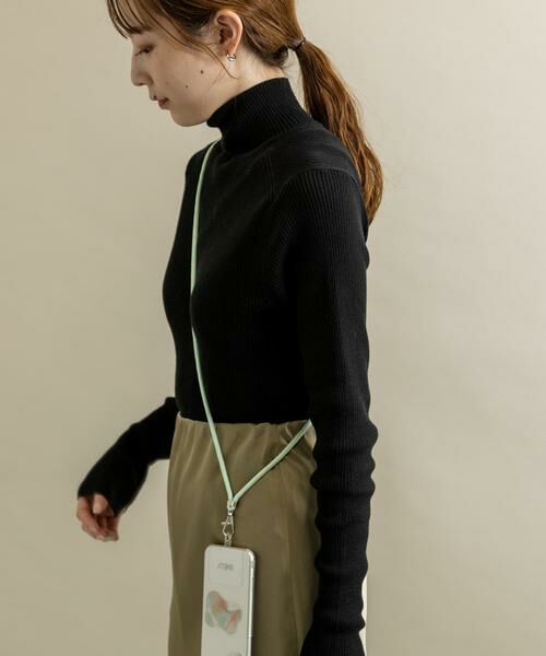 SMELLY / スメリー モバイルケース | カラースマホショルダー | 詳細15