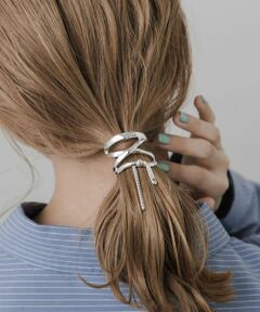 SMELLY / スメリー ヘアアクセサリー | ニュアンスメタルリボンヘアカフ