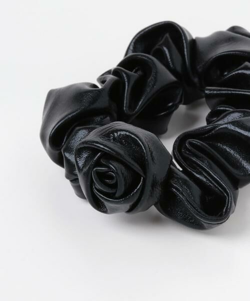SMELLY / スメリー ヘアゴム・シュシュ | フェイクレザーローズシュシュ | 詳細5