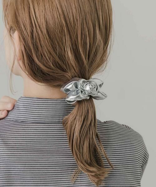 SMELLY / スメリー ヘアゴム・シュシュ | フェイクレザーローズシュシュ | 詳細8