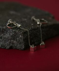 SMELLY / スメリー ピアス・イヤリング | SMELLY so　cube chain earring