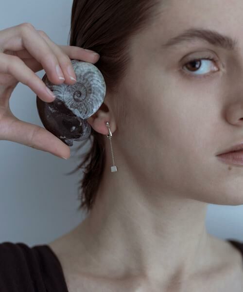 SMELLY / スメリー ピアス・イヤリング | SMELLY so　cube chain earring | 詳細4