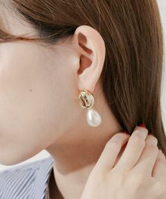 SMELLY / スメリー ピアス・イヤリング | クロスループティアドロップパールピアス