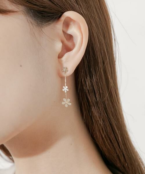 SMELLY / スメリー ピアス・イヤリング | ミニフラワースウィングピアス | 詳細5