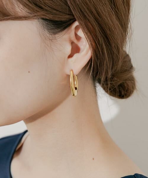 SMELLY / スメリー ピアス・イヤリング | ステンレスオーバルフープピアス | 詳細2