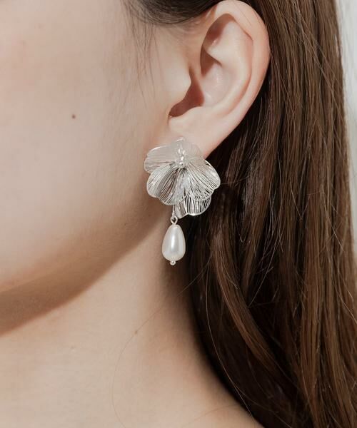 SMELLY / スメリー ピアス・イヤリング | メタルフラワードロップパールイヤリング | 詳細3