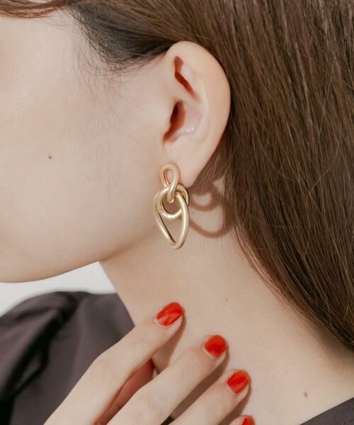 SMELLY / スメリー ピアス・イヤリング | トリプルサークルデザインイヤリング | 詳細1