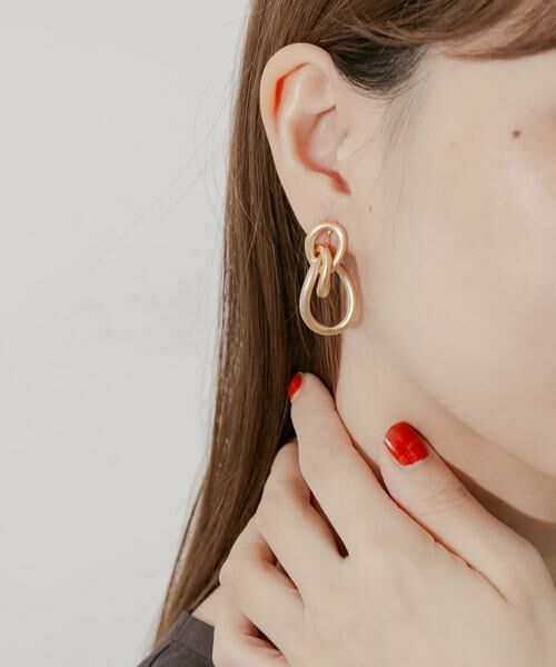 SMELLY / スメリー ピアス・イヤリング | トリプルサークルデザインイヤリング | 詳細3