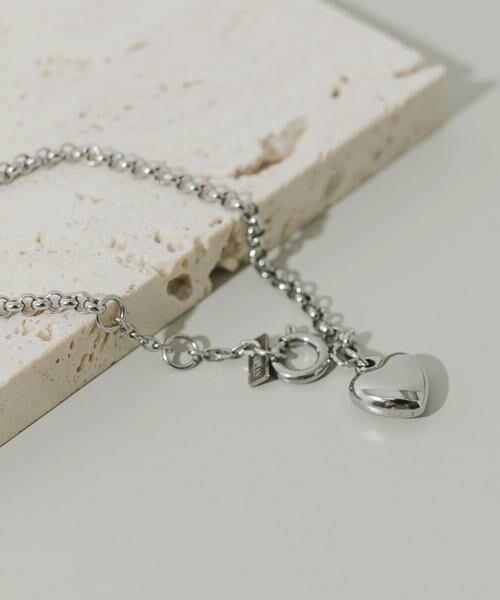 SMELLY / スメリー ブレスレット・バングル | ステンレスハートチャームブレスレット | 詳細1