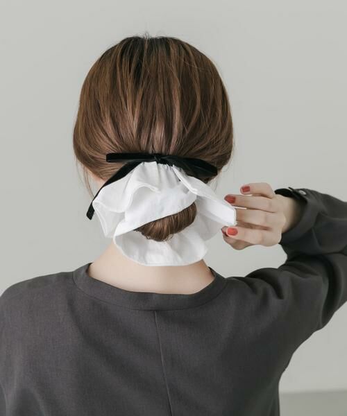 SMELLY / スメリー ヘアゴム・シュシュ | ワイドフリルベロアリボン | 詳細2