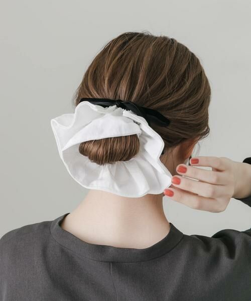SMELLY / スメリー ヘアゴム・シュシュ | ワイドフリルベロアリボン | 詳細3