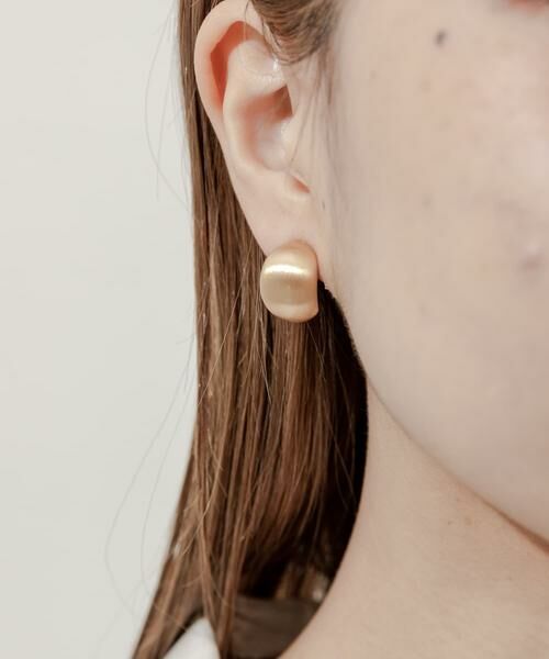 SMELLY / スメリー ピアス・イヤリング | プックリメタルマットイヤリング | 詳細2