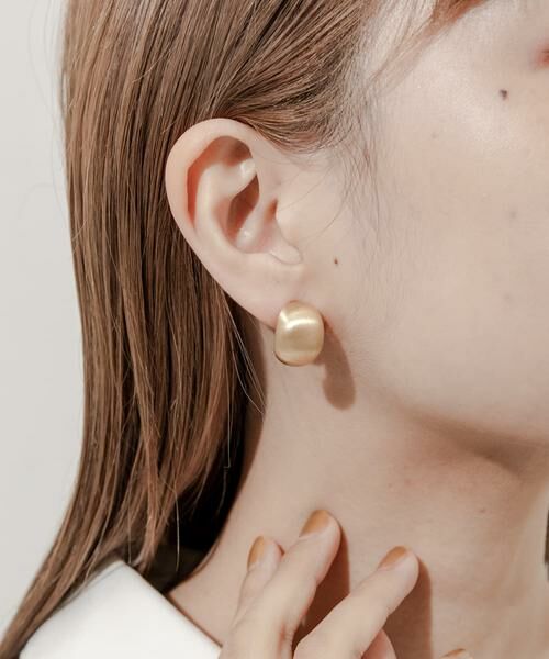 SMELLY / スメリー ピアス・イヤリング | プックリメタルマットイヤリング | 詳細3