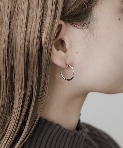 SMELLY / スメリー ピアス・イヤリング | ステンレスフープイヤリング | 詳細4