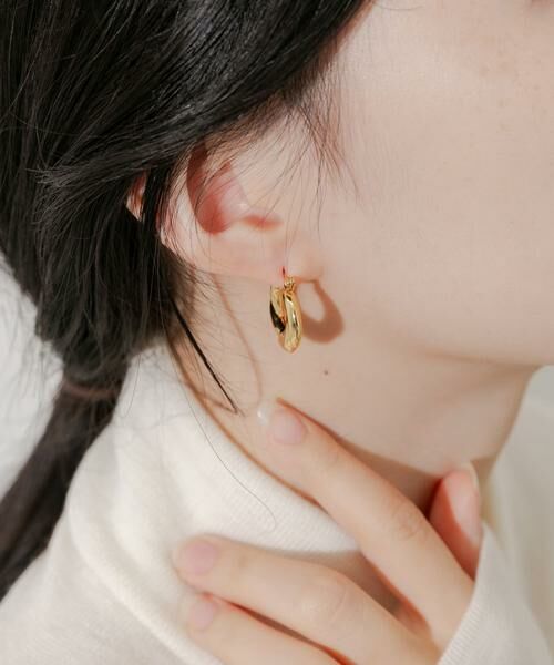 SMELLY / スメリー ピアス・イヤリング | ステンレスデザインフープピアス | 詳細4