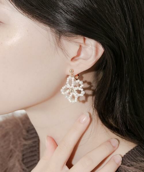 SMELLY / スメリー ピアス・イヤリング | ビースフラワーイヤリング | 詳細2