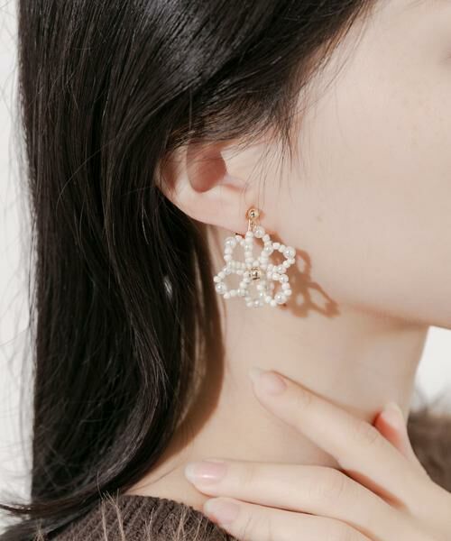 SMELLY / スメリー ピアス・イヤリング | ビースフラワーイヤリング | 詳細4