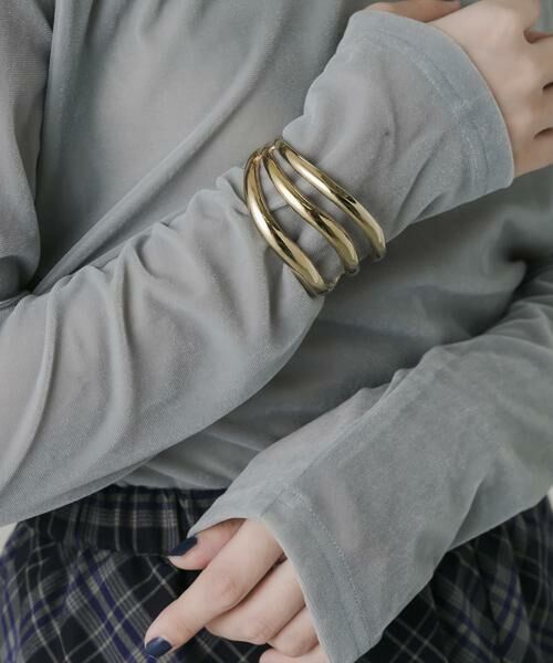 SMELLY / スメリー ブレスレット・バングル | ウェーブラインワイドメタルバングル | 詳細4