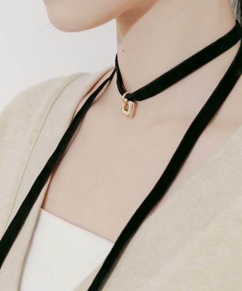 SMELLY / スメリー ネックレス・ペンダント・チョーカー | スクエアチャームベロアチョーカーネックレス | 詳細2