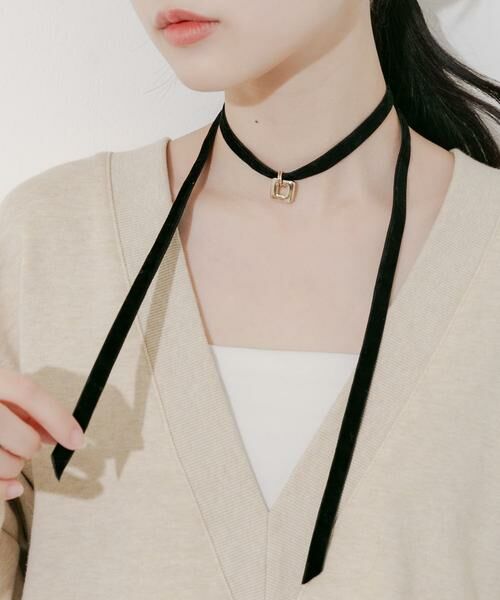 SMELLY / スメリー ネックレス・ペンダント・チョーカー | スクエアチャームベロアチョーカーネックレス | 詳細3