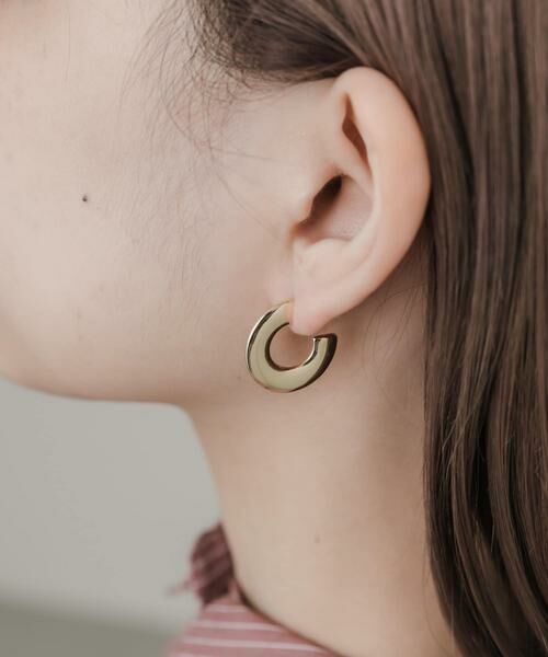 SMELLY / スメリー ピアス・イヤリング | スィンフープピアス | 詳細1
