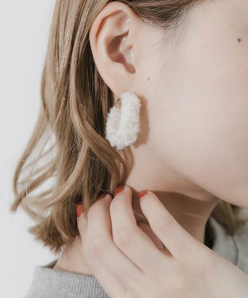 SMELLY / スメリー ピアス・イヤリング | モコモコフープピアス | 詳細2