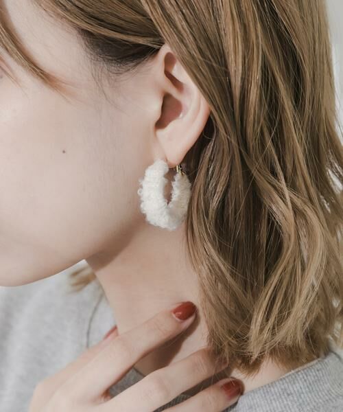 SMELLY / スメリー ピアス・イヤリング | モコモコフープピアス | 詳細3