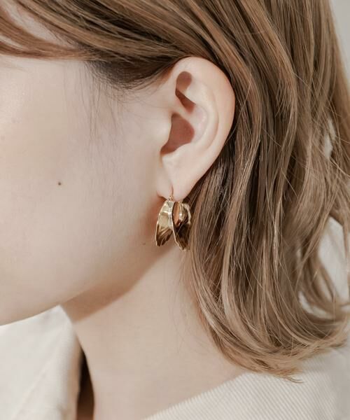 SMELLY / スメリー ピアス・イヤリング | メタルボリュームエッジフープピアス | 詳細1