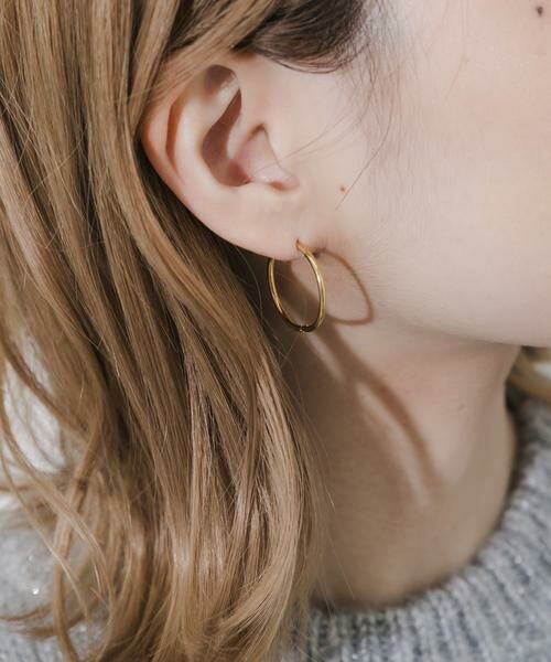 SMELLY / スメリー ピアス・イヤリング | ステンレスフープピアス20mm | 詳細1