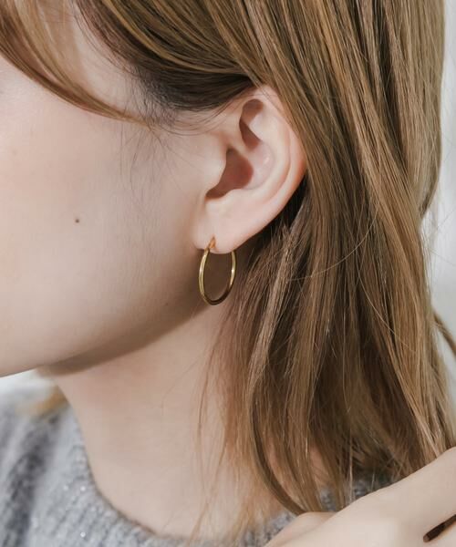 SMELLY / スメリー ピアス・イヤリング | ステンレスフープピアス20mm | 詳細3