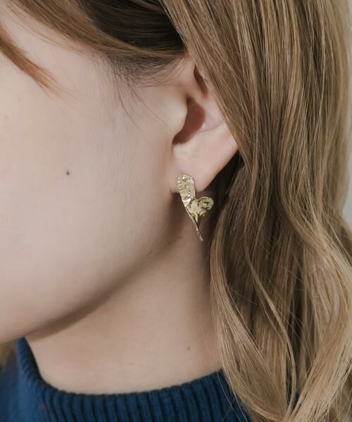 SMELLY / スメリー ピアス・イヤリング | ツイストハートピアス | 詳細4