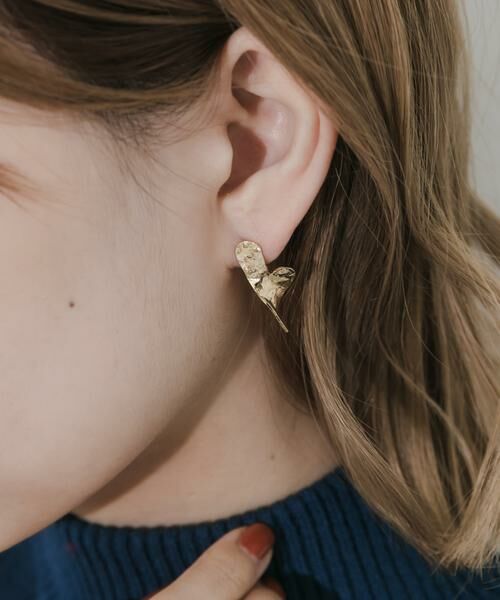 SMELLY / スメリー ピアス・イヤリング | ツイストハートピアス | 詳細6