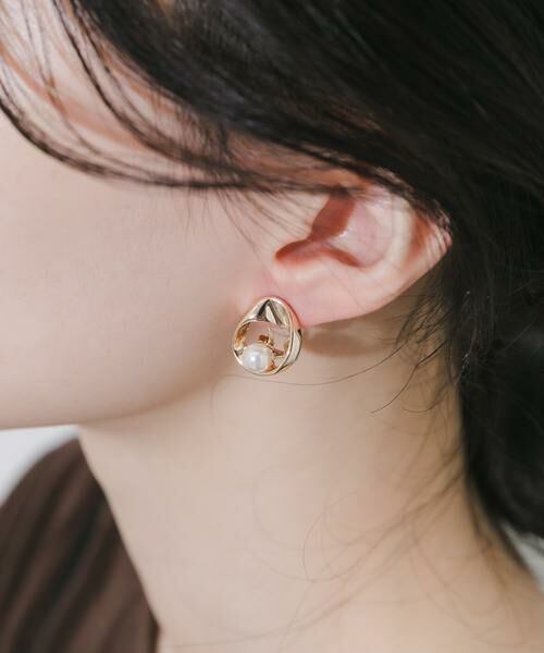 SMELLY / スメリー ピアス・イヤリング | メタルラウンドパールイヤリング | 詳細1