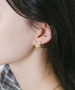 SMELLY / スメリー ピアス・イヤリング | フリルデザインフープイヤリング