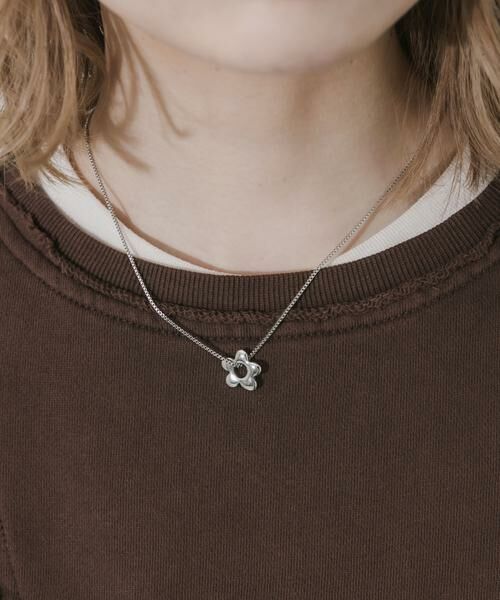 SMELLY / スメリー ネックレス・ペンダント・チョーカー | ステンレスフラワートップネックレス | 詳細2