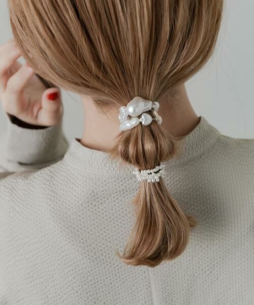SMELLY / スメリー ヘアゴム・シュシュ | ランダムパール2セットヘアポニー | 詳細1