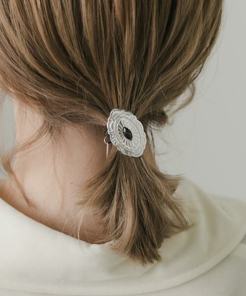 SMELLY / スメリー ヘアゴム・シュシュ | コンチョヘアポニー | 詳細1