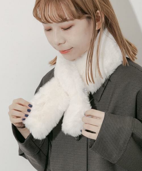 SMELLY / スメリー マフラー・ショール・スヌード・ストール | エコファーティペット | 詳細11