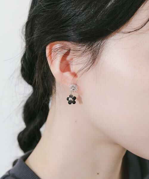 SMELLY / スメリー ピアス・イヤリング | フラワービーズピアス | 詳細2