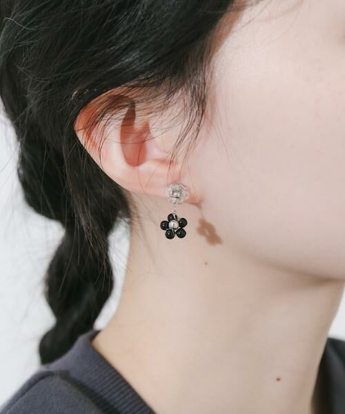 SMELLY / スメリー ピアス・イヤリング | フラワービーズピアス | 詳細3
