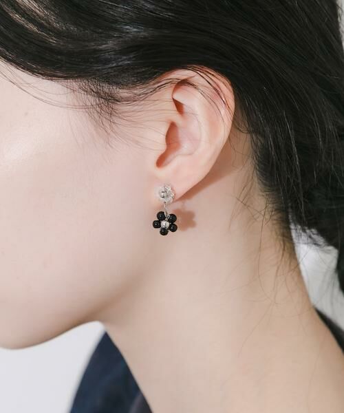 SMELLY / スメリー ピアス・イヤリング | フラワービーズピアス | 詳細4