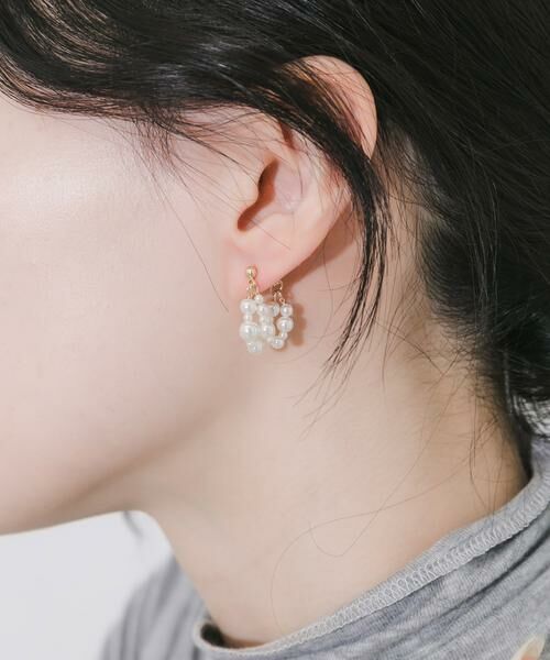 SMELLY / スメリー ピアス・イヤリング | ランダムパールレイヤードピアス | 詳細3