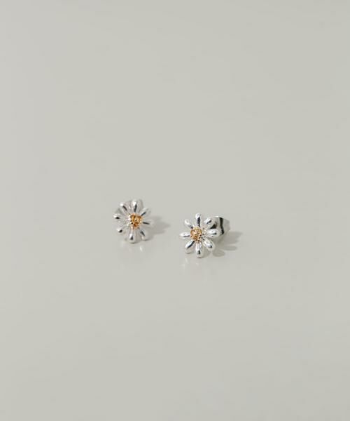 SMELLY / スメリー ピアス・イヤリング | ミニフラワーピアス | 詳細5