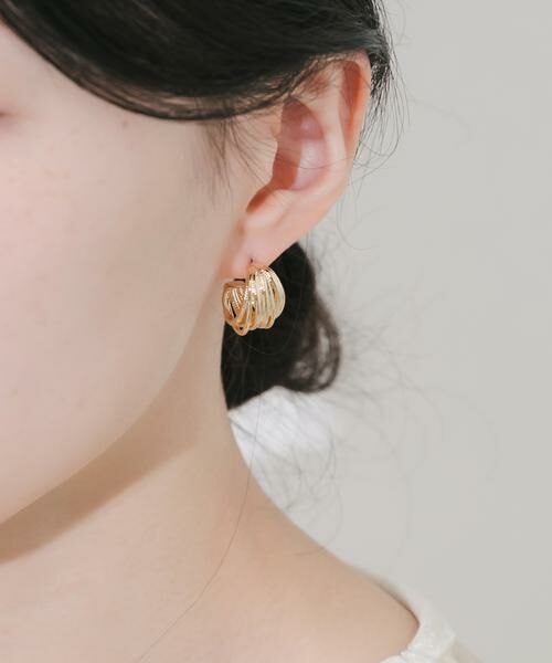 SMELLY / スメリー ピアス・イヤリング | レイヤードラインフープピアス | 詳細5