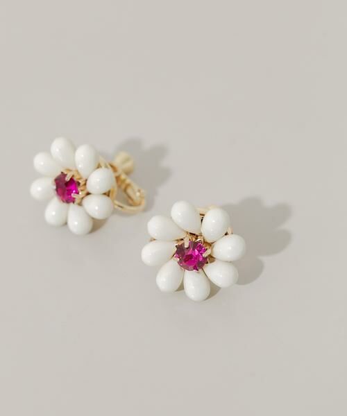 SMELLY / スメリー ピアス・イヤリング | カラービーズフラワーイヤリング | 詳細1
