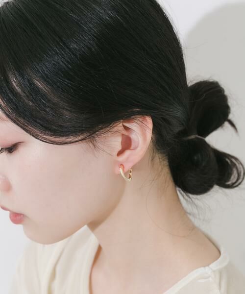 SMELLY / スメリー ピアス・イヤリング | ニュアンスフープイヤリング | 詳細2