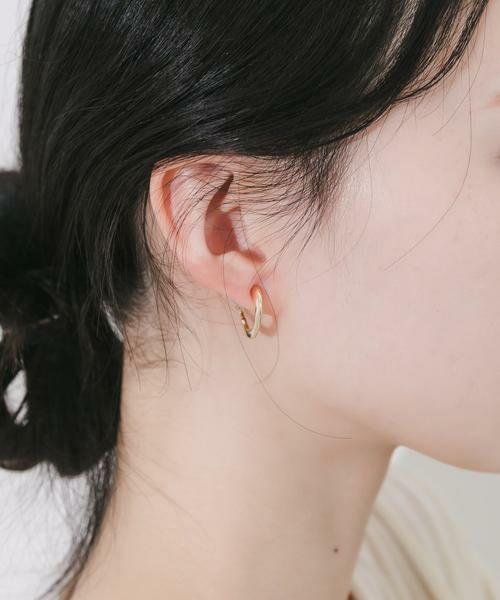 SMELLY / スメリー ピアス・イヤリング | ニュアンスフープイヤリング | 詳細3