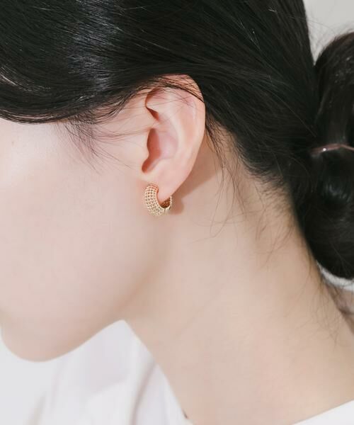 SMELLY / スメリー ピアス・イヤリング | エンボスワンタッチフープイヤリング | 詳細2