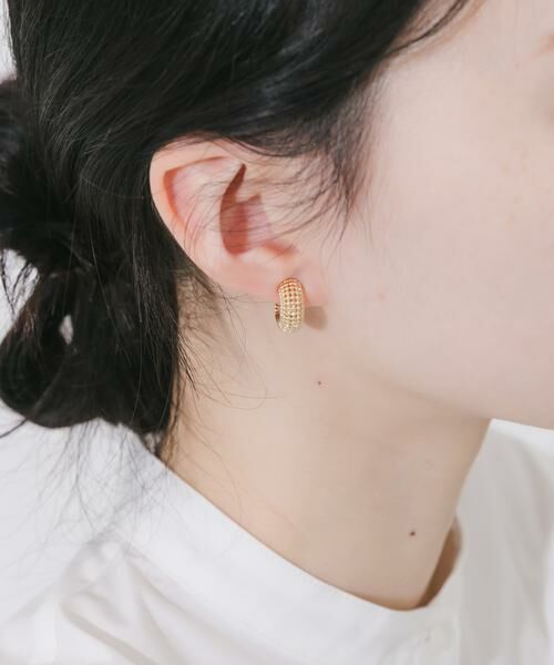 SMELLY / スメリー ピアス・イヤリング | エンボスワンタッチフープイヤリング | 詳細4